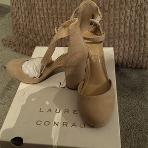Lauren Conrad brand new Nude Pumps